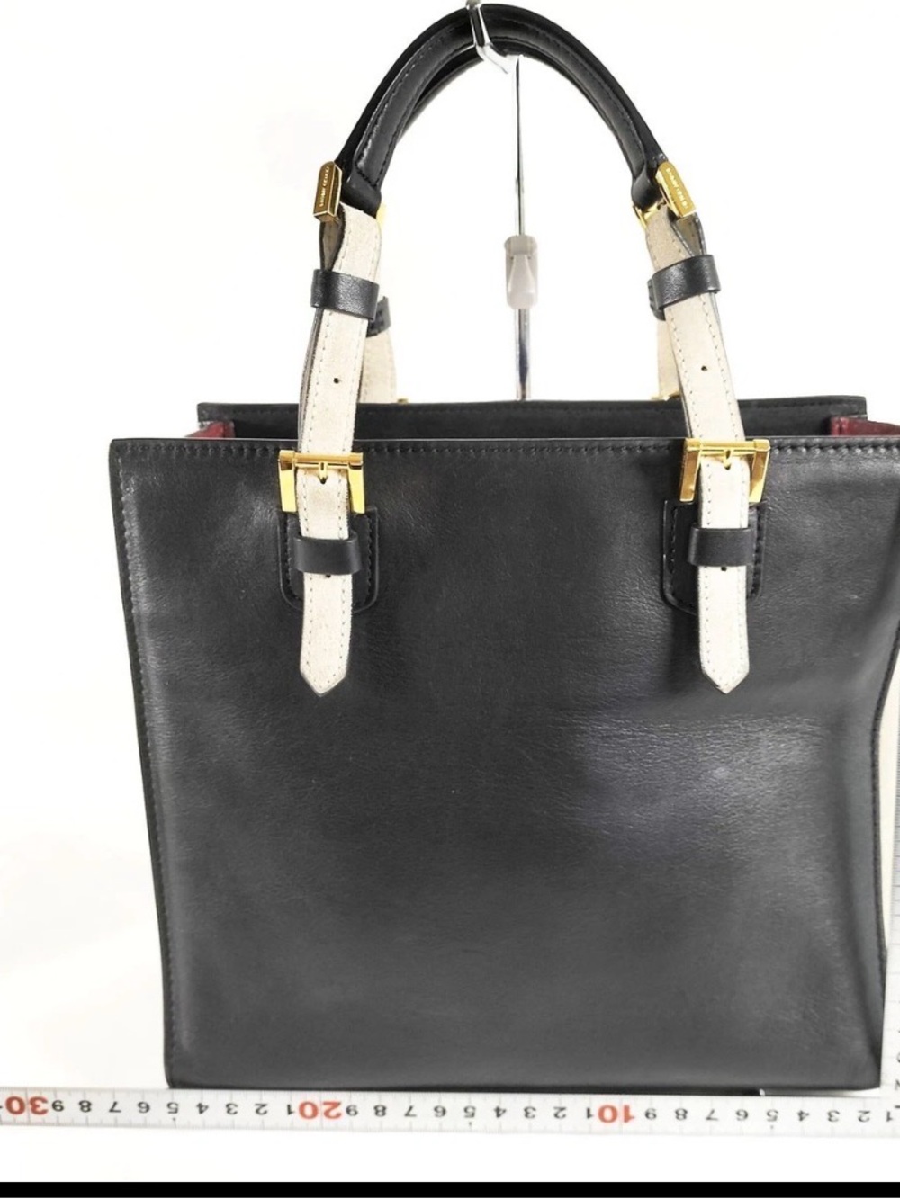 Giorgio Armani Black and Cream Two-Tone Leather Tote with Gold Hardware - Picture 2 of 9